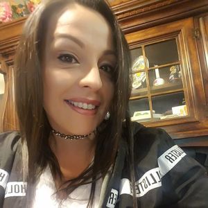 Meet your Posher, Dolores